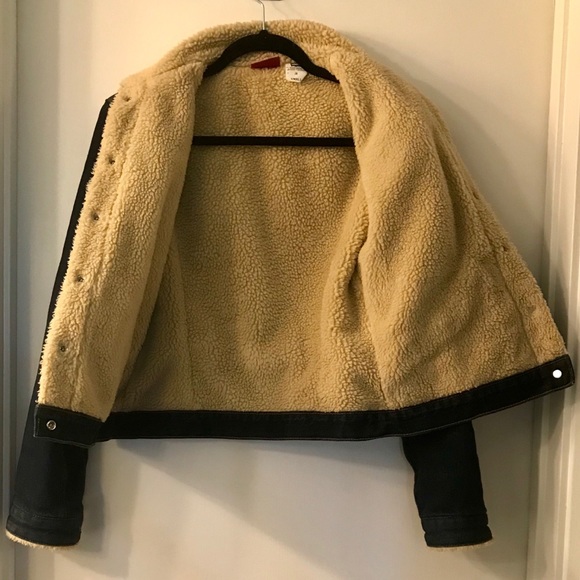 Levi’s Denim Shearling Lined Jacket - Picture 3 of 7